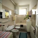 Persich Apartman *